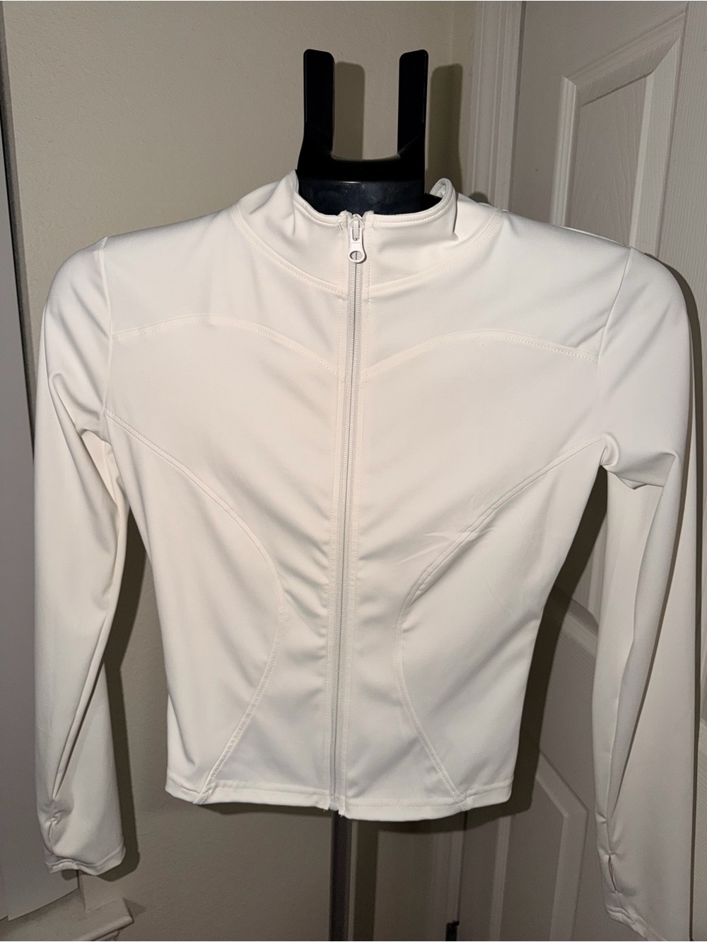“BBL Jacket” - Picture 4 of 4